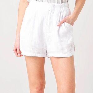 Z SUPPLY Acres Gauze Short White Women’s Size Small Beach Cover-Up Summer NWT